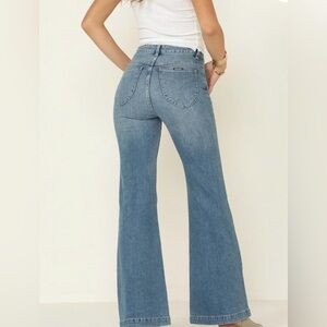 ROLLA'S Eastcoast High Rise Flare Jeans